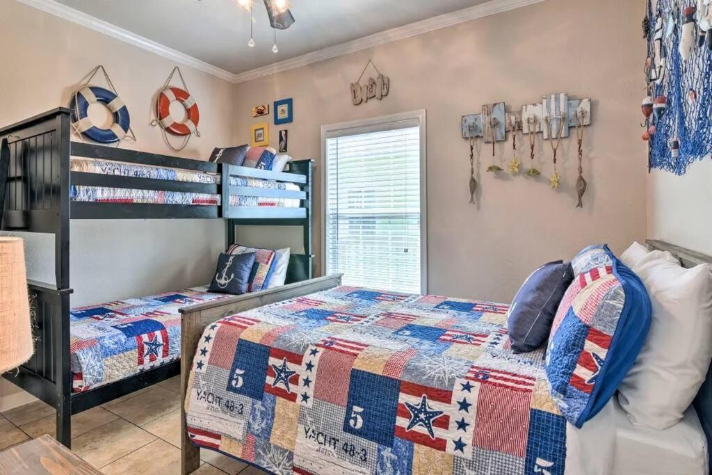 Coastal Heaven - Crystal Beach Relaxing Beach Home Bolivar Peninsula Extérieur photo
